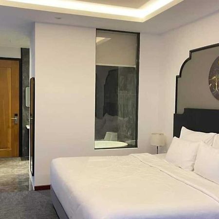 Phu Yen Everyday Hotel Туй Хоа Екстериор снимка