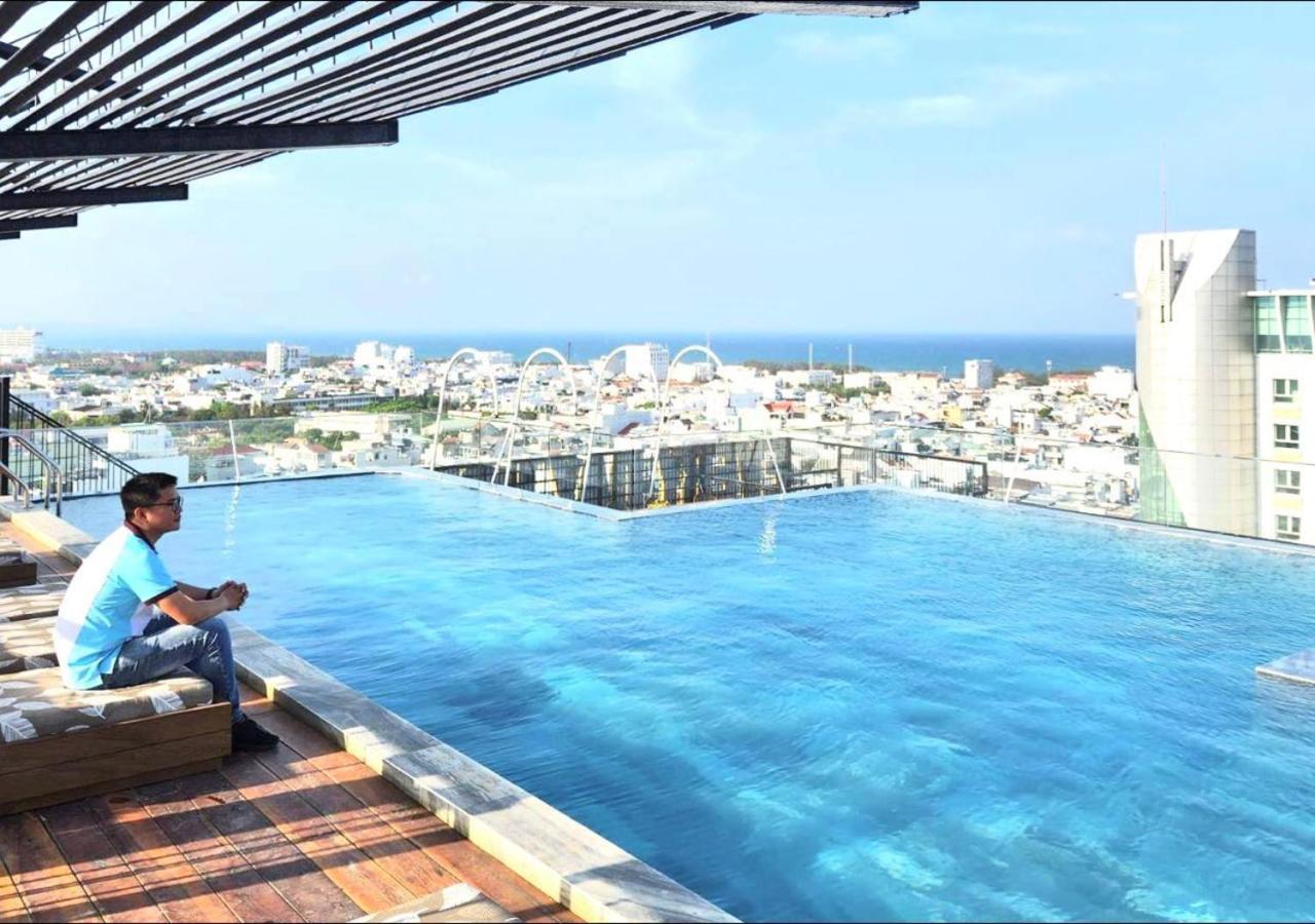 Phu Yen Everyday Hotel Туй Хоа Екстериор снимка
